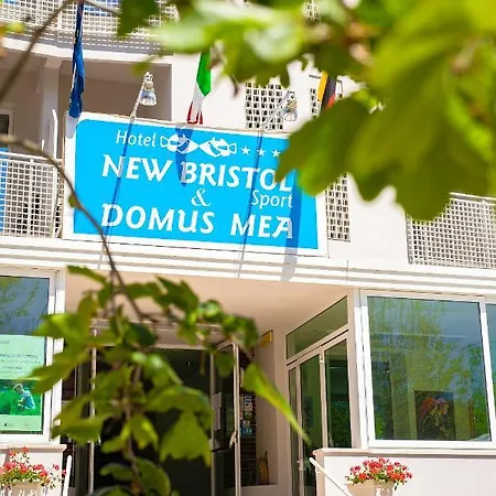 New Bristol Sport فندق 3*
