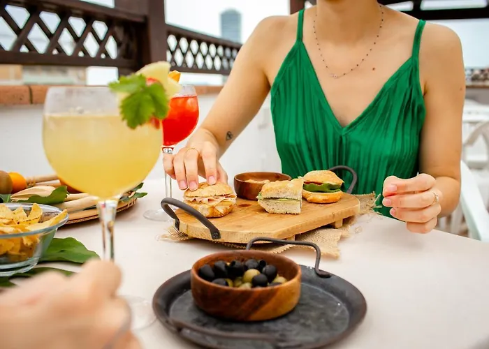 New Bristol Sport فندق تْشيزيناتيكو