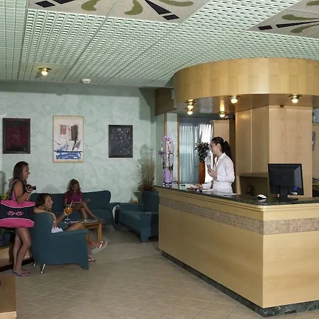 Hotel New Bristol Sport 3*