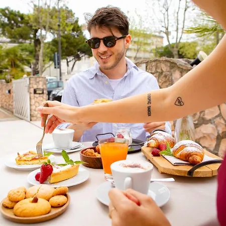 New Bristol Sport 3*