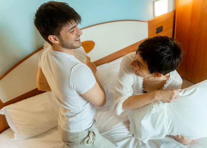 New Bristol Sport 酒店 切塞纳蒂科