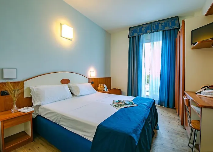 Hotel New Bristol Sport 3*